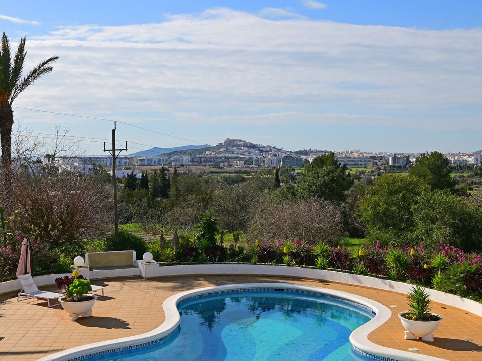 Villa i Santa Eulalia Del Rio, Ibiza - foto 2