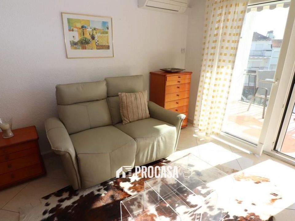 Lejlighed i Empuriabrava, Gerona - foto 2