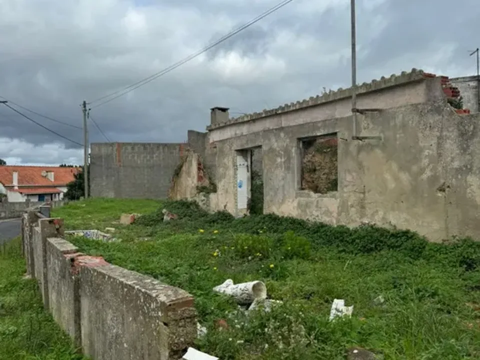 Helårsgrund i Torres Vedras, Lisbon - foto 1