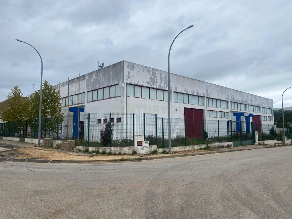 Erhvervsejendom i Ermidas do Sado, Setubal - foto 1
