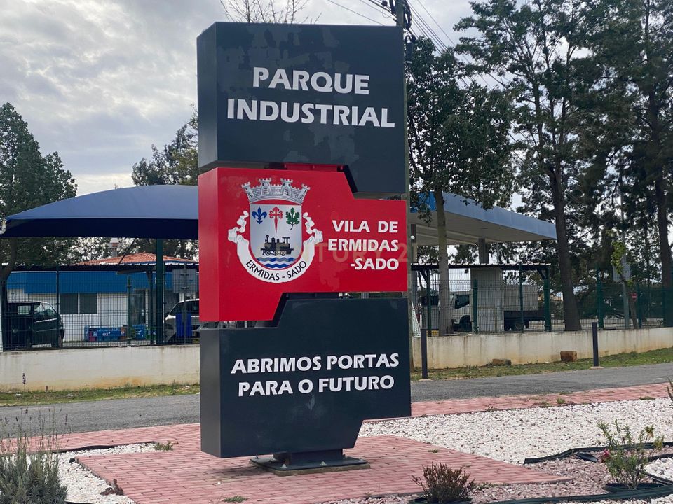Erhvervsejendom i Ermidas do Sado, Setubal - foto 2