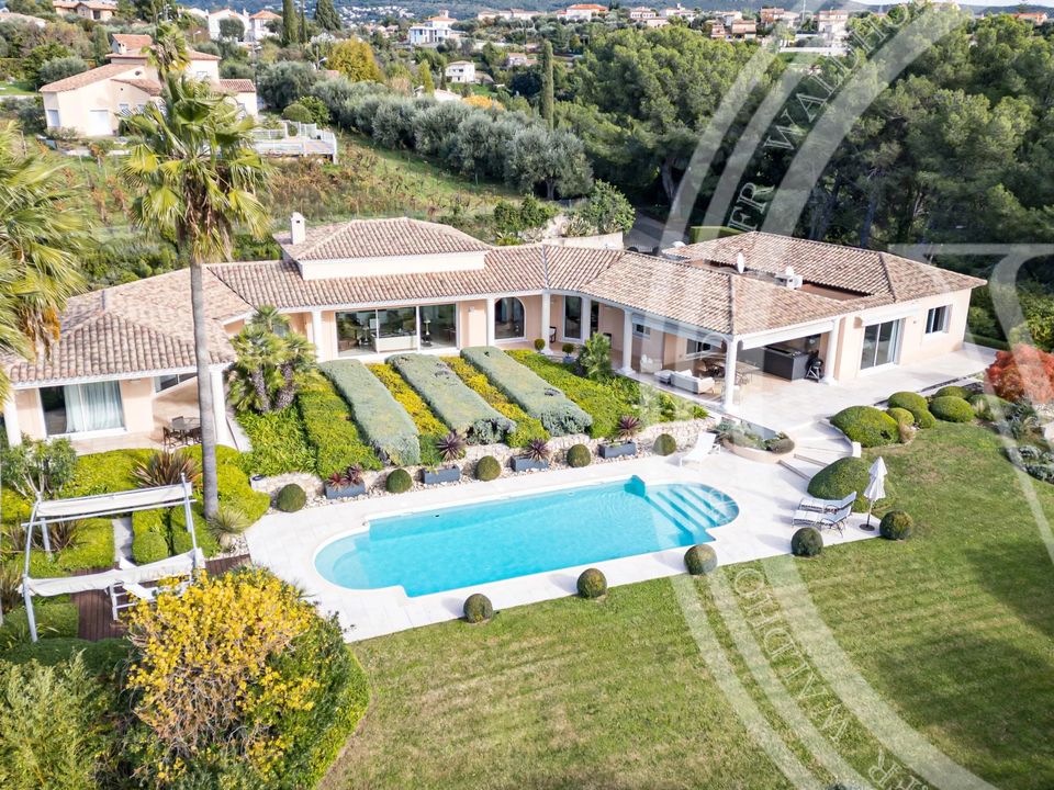 Villa i Nice, Alpes-Maritimes - foto 1