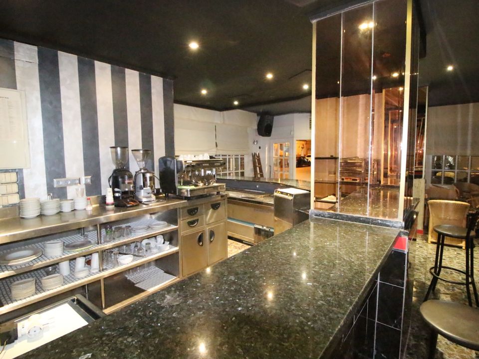 L'establiment comercial a Dolores, Alicante - foto 2