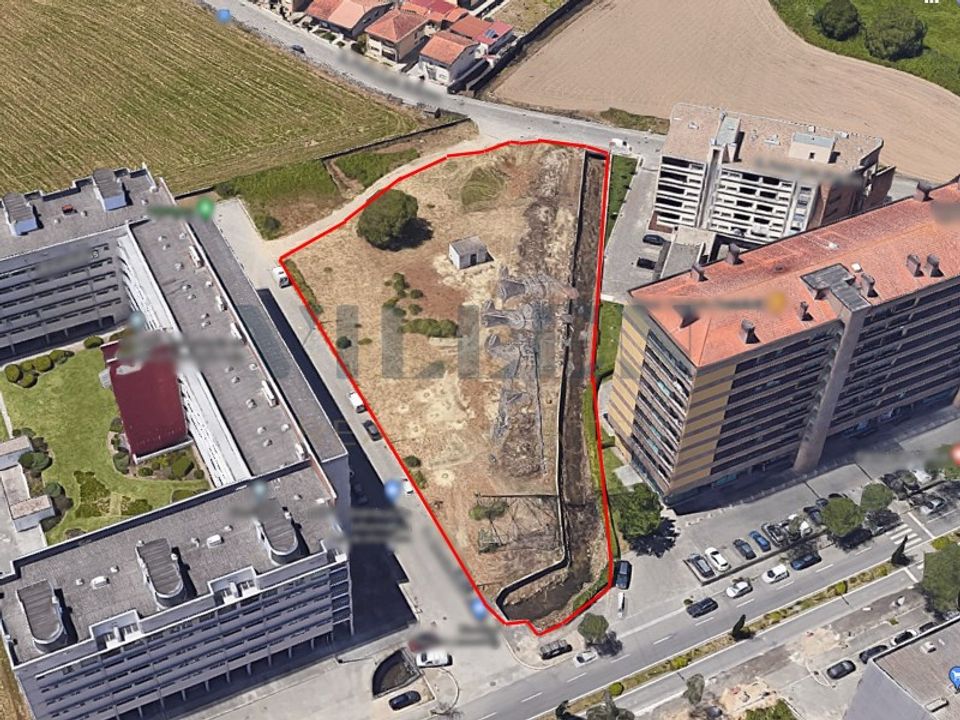 Helårsgrund i Maia, Porto - foto 1