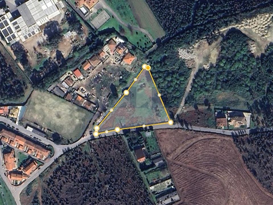 Helårsgrund i Vila Nova de Famalicao, Braga - foto 2