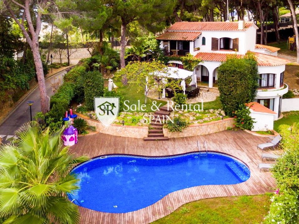 Villa i Lloret De Mar, Gerona - foto 2
