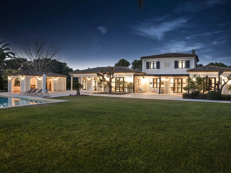 Villa i Mougins, Alpes-Maritimes - foto 1