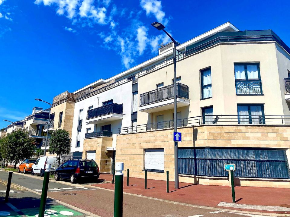 Lejlighed i Blanc-Mesnil, Seine-Saint-Denis - foto 1