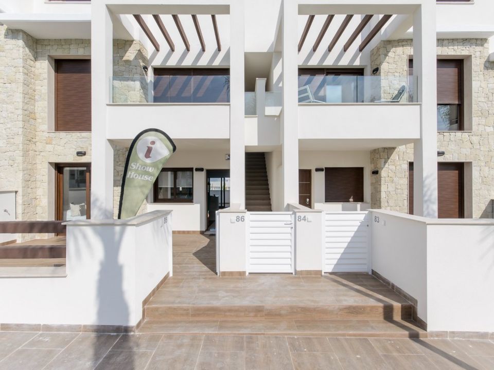 Lejlighed i Los Balcones, Alicante - foto 1