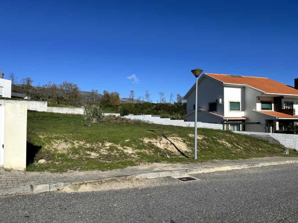 Helårsgrund i Tortosendo, Castelo Branco - foto 2