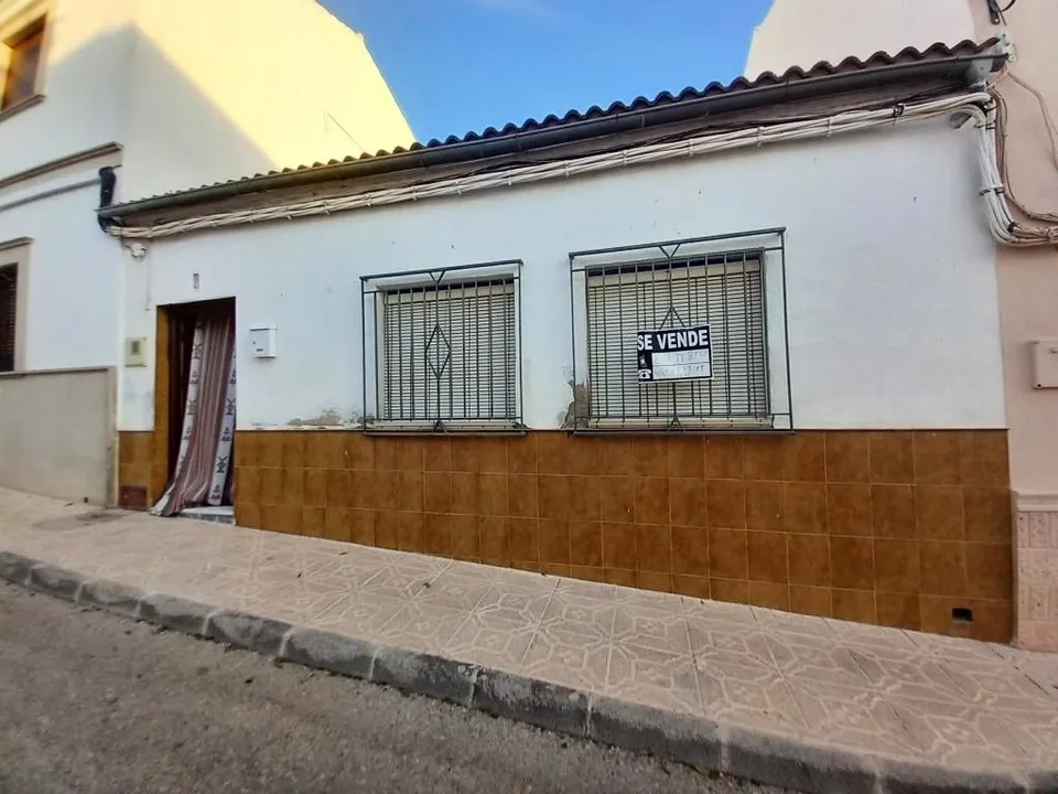Bungalow i Monte Lope Alvarez, Jaen - foto 1