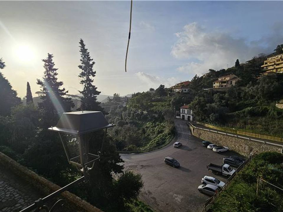 Lejlighed i Rio Marina, Livorno - foto 1