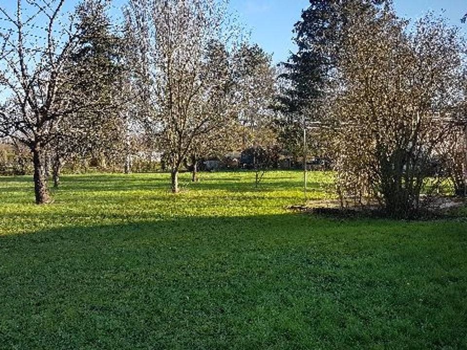 Helårsgrund i Gasny, Eure - foto 1
