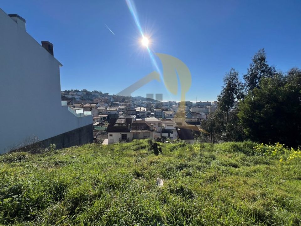 Helårsgrund i Gondomar, Porto - foto 1