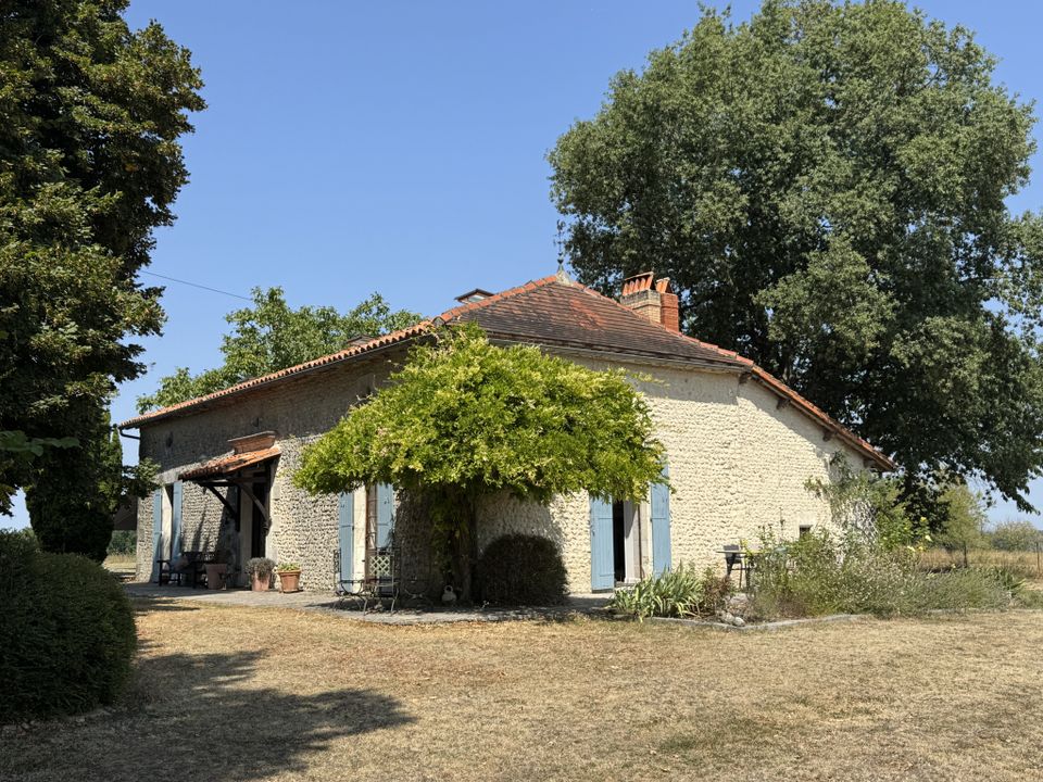 Villa i Bellon, Charente - foto 1