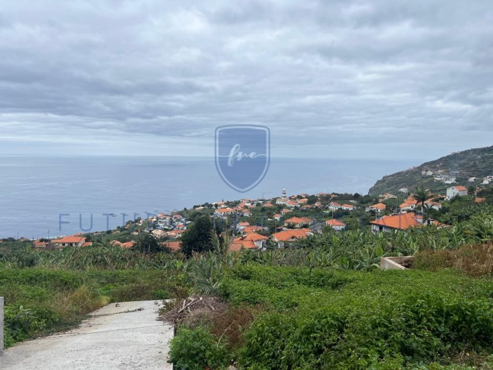 Helårsgrund i Arco da Calheta, Madeira - foto 1