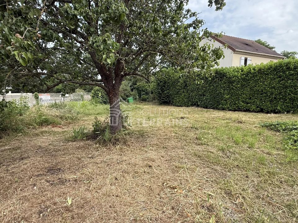 Helårsgrund i Saint-Ouen-l'Aumône, Val-d'Oise - foto 1