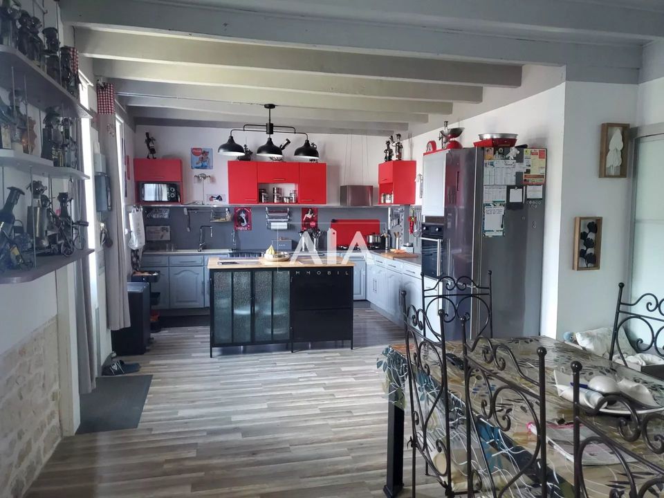 Landejendom i La Faye, Charente - foto 2
