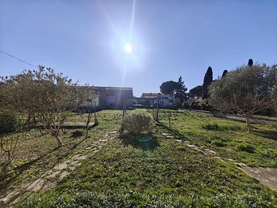 Villa in Pieusse, Aude - photo 1