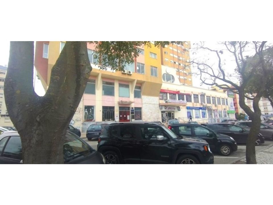 Erhvervsejendom i Amora, Setubal - foto 3
