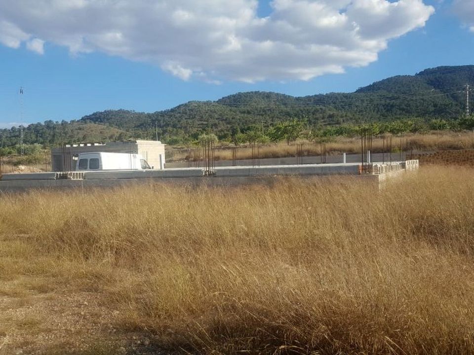 Helårsgrund i Monovar, Alicante - foto 1