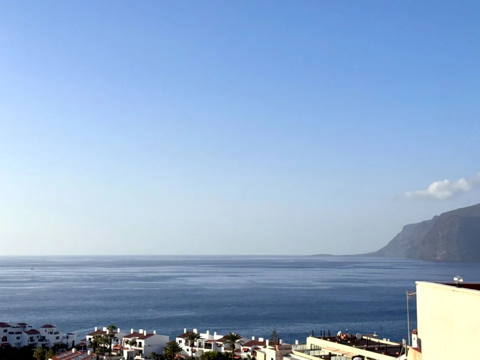 Lejlighed i Acantilado De Los Gigantes, Tenerife - foto 1