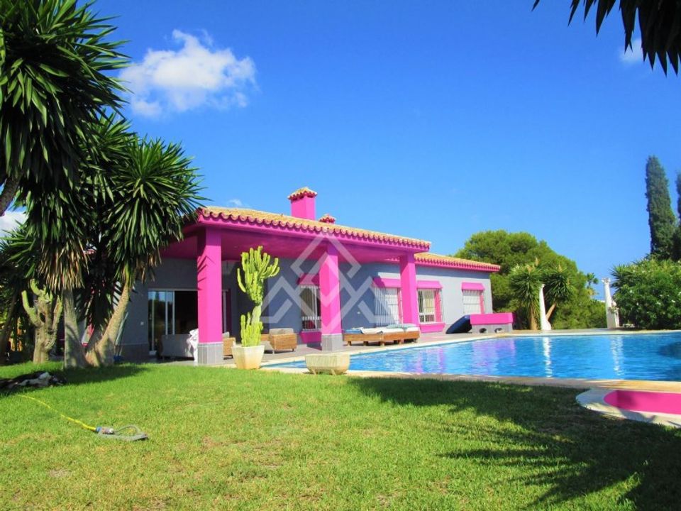 Villa i Elviria, Malaga - foto 1