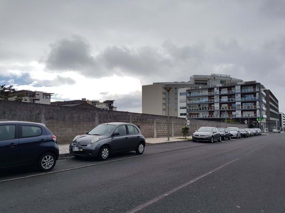 Helårsgrund i Ponta Delgada, Sao Miguel - foto 1