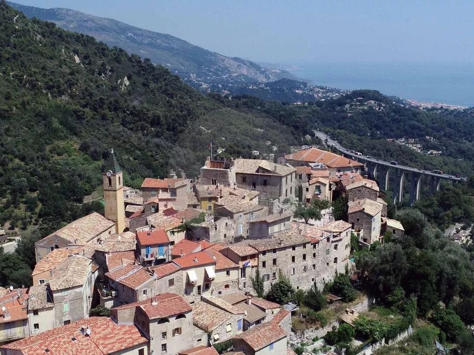 Helårsgrund i Menton, Alpes-Maritimes - foto 2