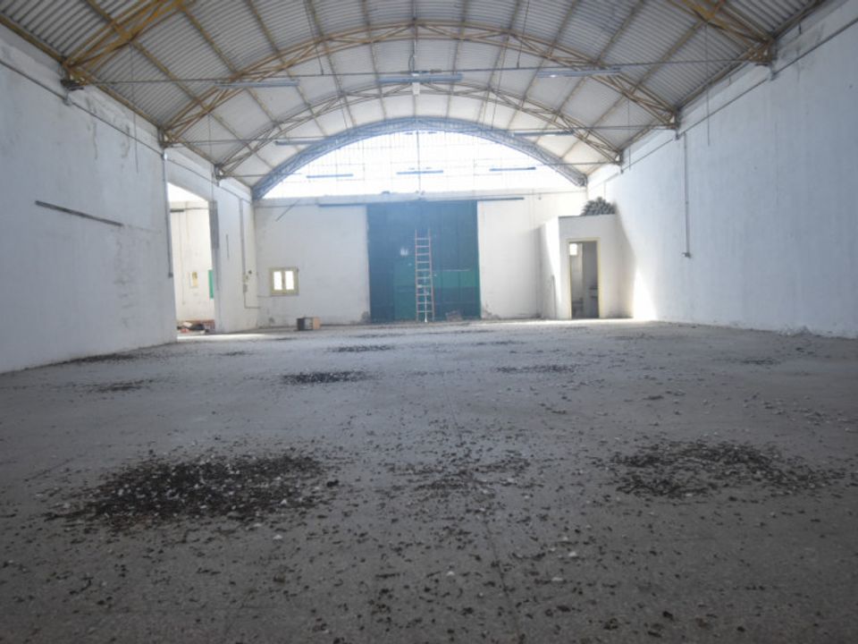 Erhvervsejendom i Quartu Sant'Elena, Cagliari - foto 4