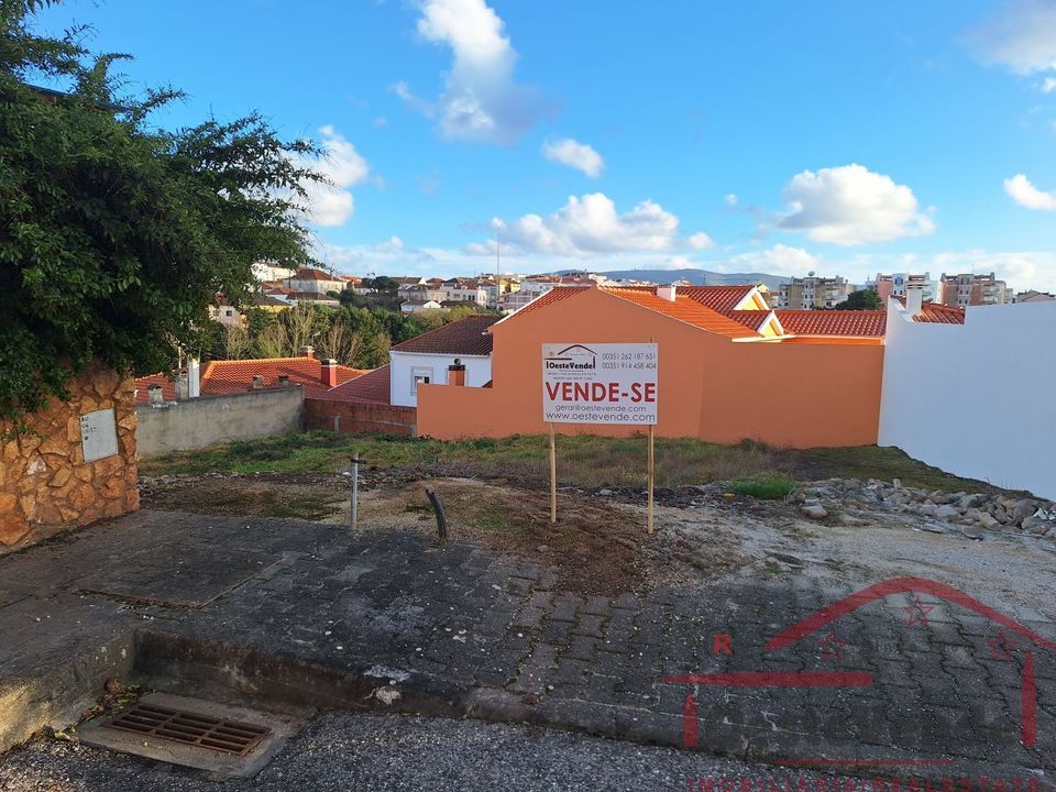 Helårsgrund i Cadaval, Lisbon - foto 1
