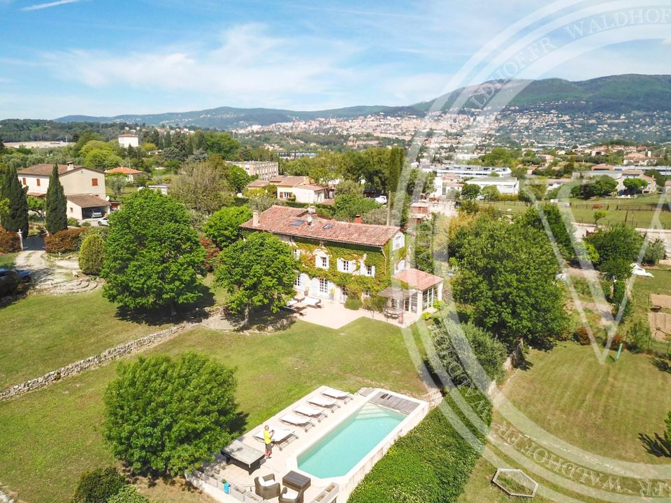 Villa i Mouans-Sartoux, Alpes-Maritimes - foto 2