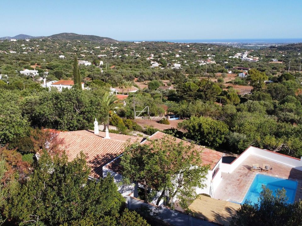 Villa i Santa Barbara de Nexe, Faro - foto 1
