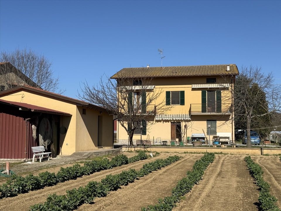 Villa i Tuoro sul Trasimeno, Perugia - foto 1