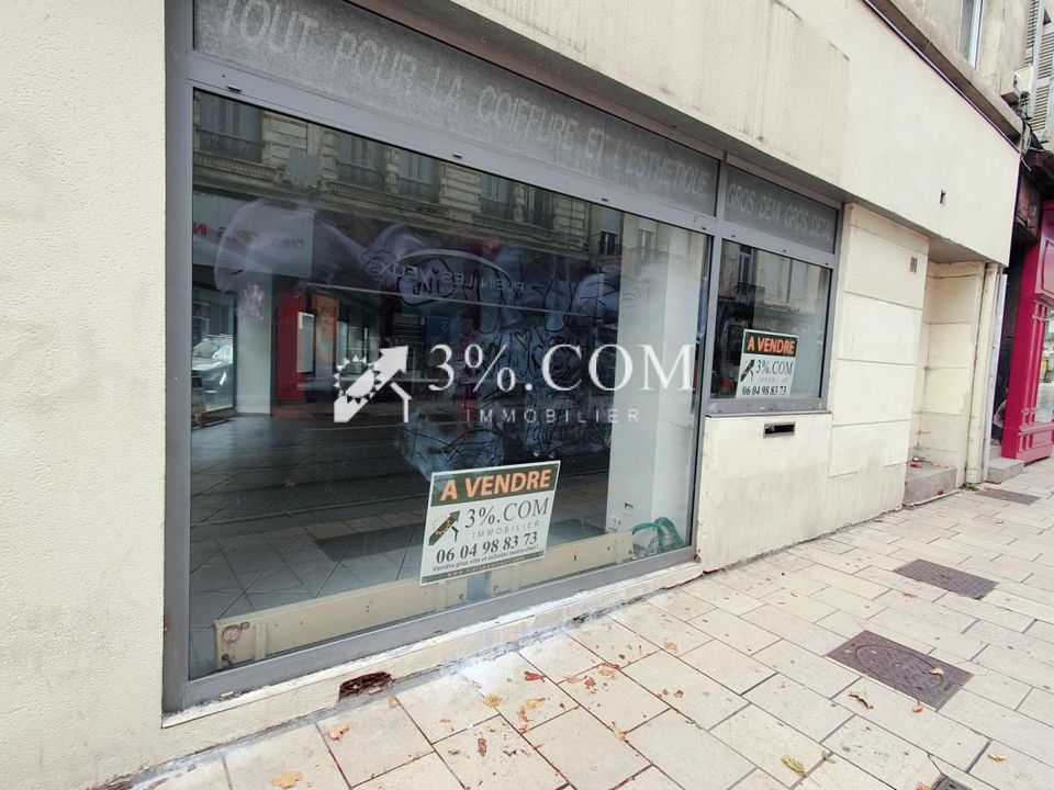 Erhvervsejendom i Saint-Etienne, Loire - foto 4