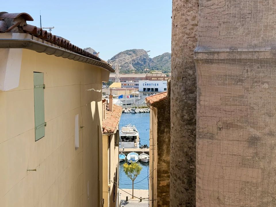 Lejlighed i La Ciotat, Bouches-du-Rhone - foto 4