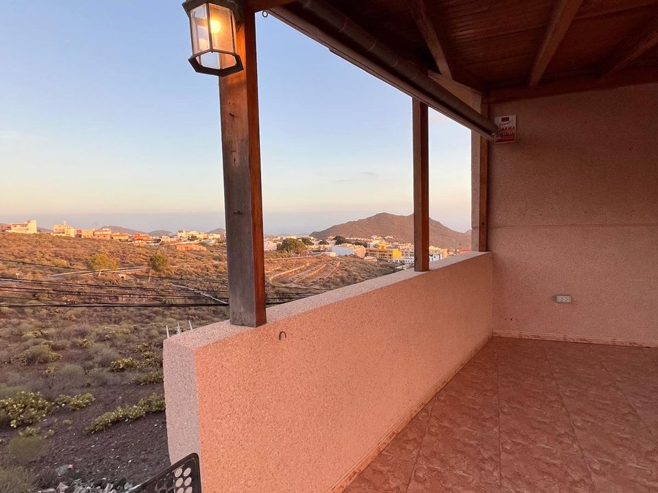 Erhvervsejendom i La Camella, Tenerife - foto 1