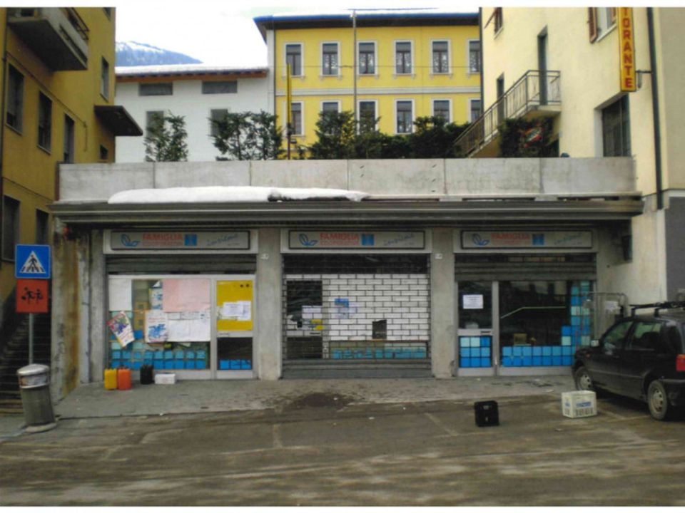 Erhvervsejendom i Ville d'Anaunia, Trento - foto 1