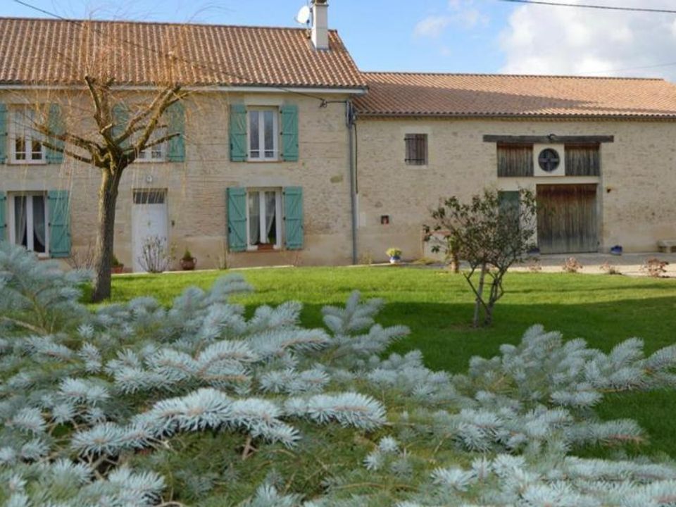 Villa i Sainte-Bazeille, Lot-et-Garonne - foto 1