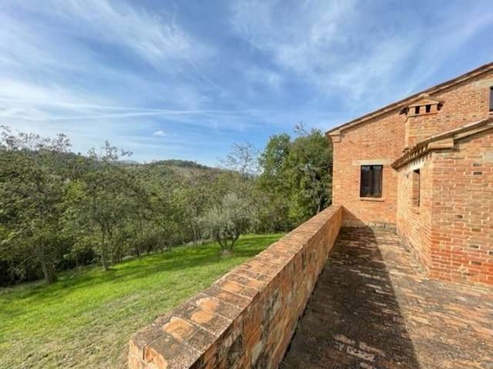 Farm house in Penna San Giovanni, Macerata - photo 3