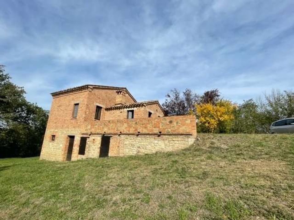 Farm house in Penna San Giovanni, Macerata - photo 2