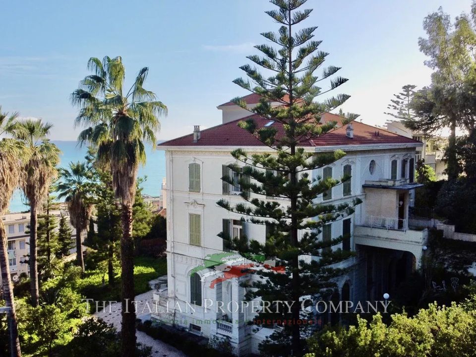 Villa i Sanremo, Imperia - bilde 1