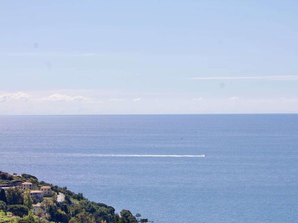 Villa i Ospedaletti, Imperia - foto 3