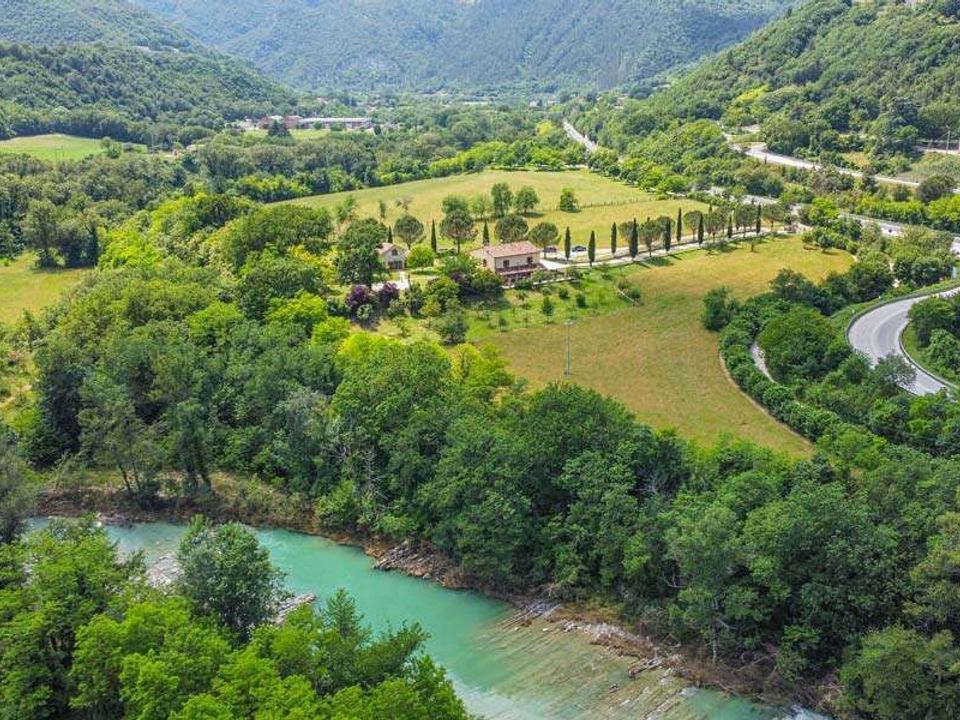 Villa em Fermignano, Pesaro and Urbino - foto 2