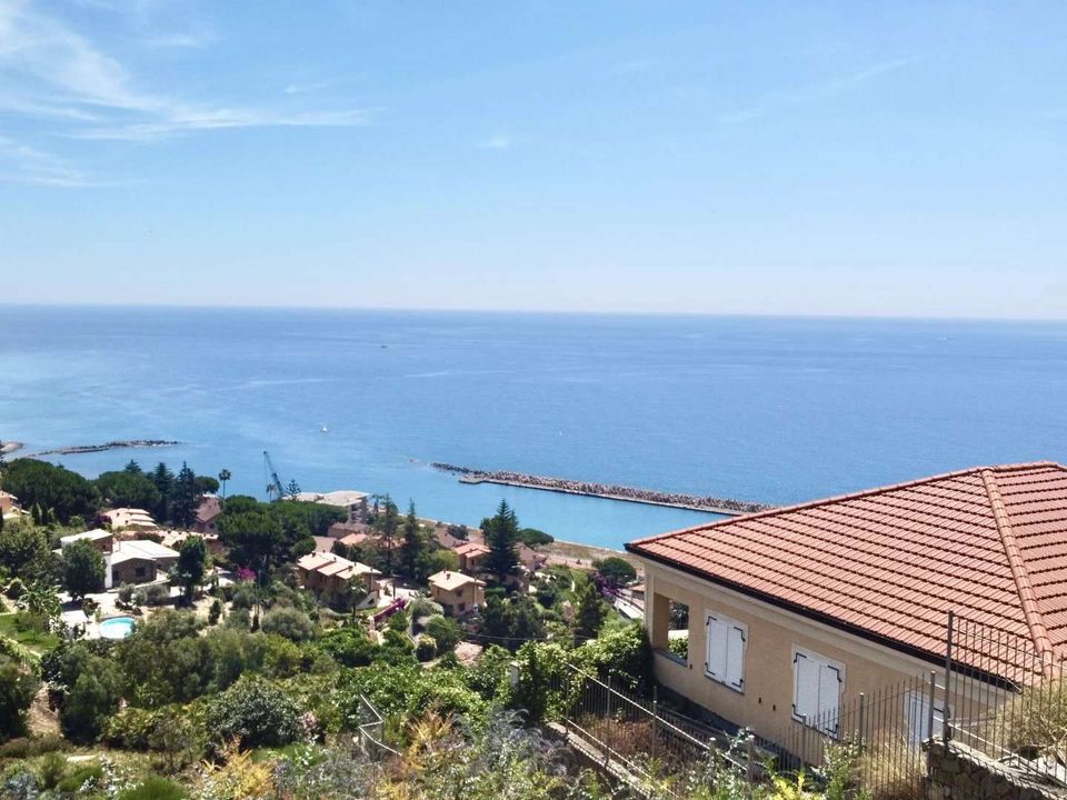 Villa i Ospedaletti, Imperia - foto 3