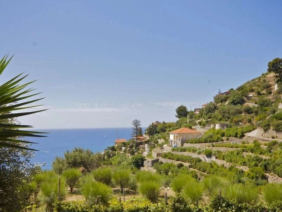 Villa i Ospedaletti, Imperia - foto 4