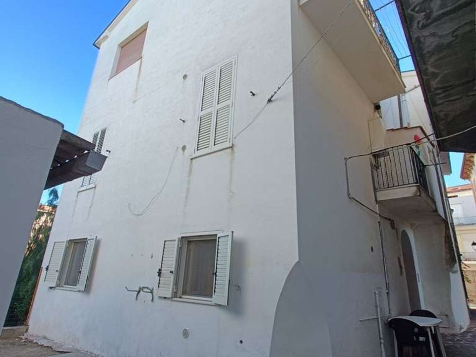 Byhus i Canosa Sannita, Chieti - foto 1