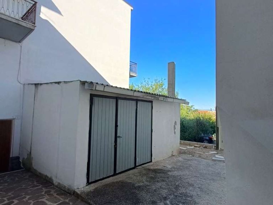 Byhus i Canosa Sannita, Chieti - foto 2