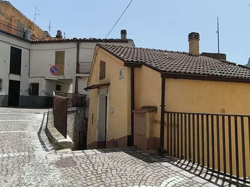 Casa unifamiliar a Farindola, Pescara - foto 1