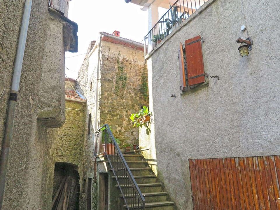 Villa i Mulazzo, Massa and Carrara - foto 1